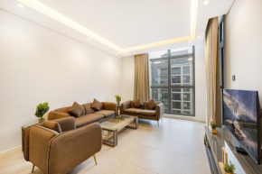 Daniels Stylish 1BR at Jumeirah Garden City